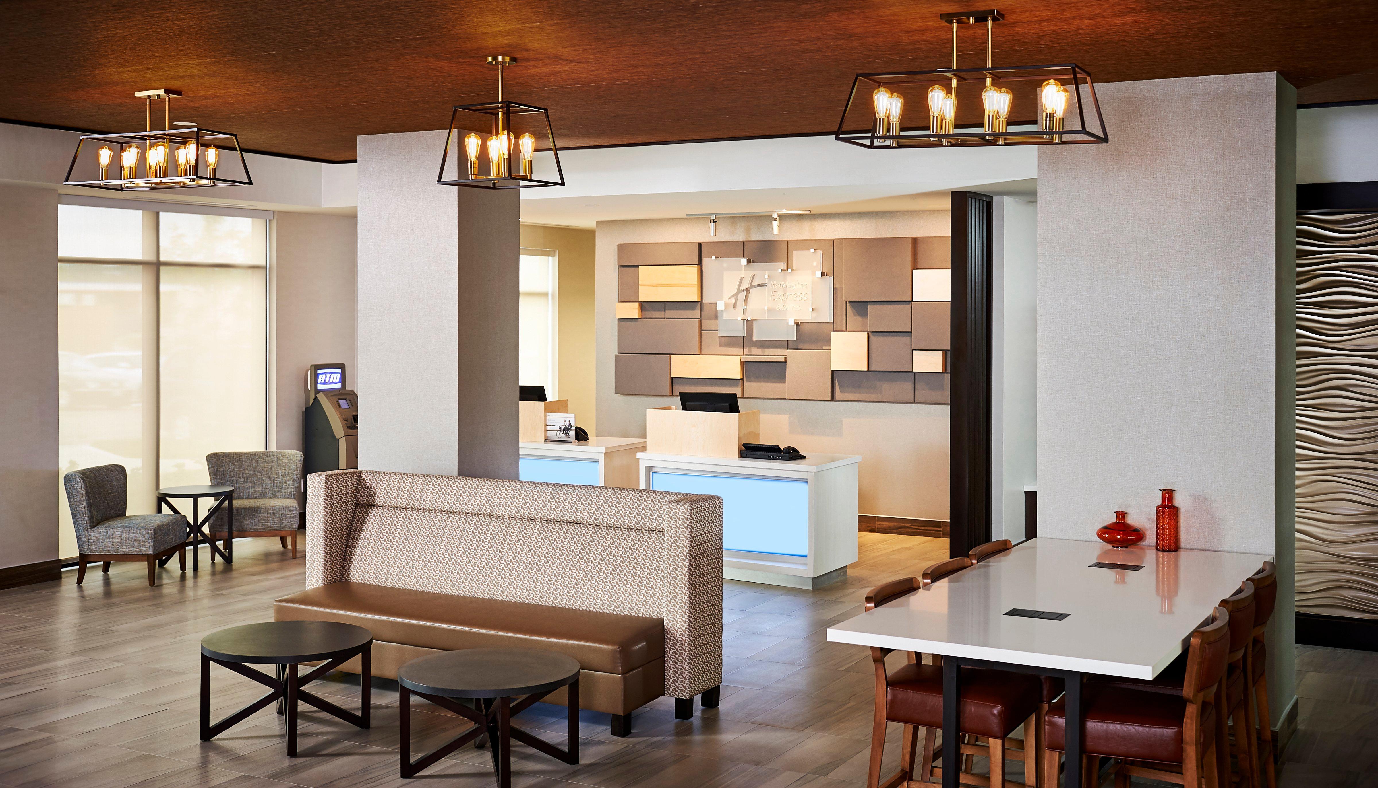 Holiday Inn Express & Suites - Brantford By Ihg Buitenkant foto