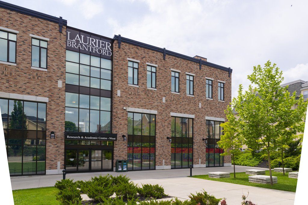 Holiday Inn Express & Suites - Brantford By Ihg Buitenkant foto
